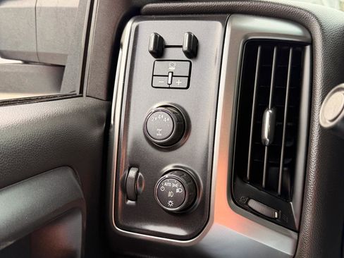 Used 2017 Chevrolet Silverado 3500 LT w/ LT Convenience Package image 39