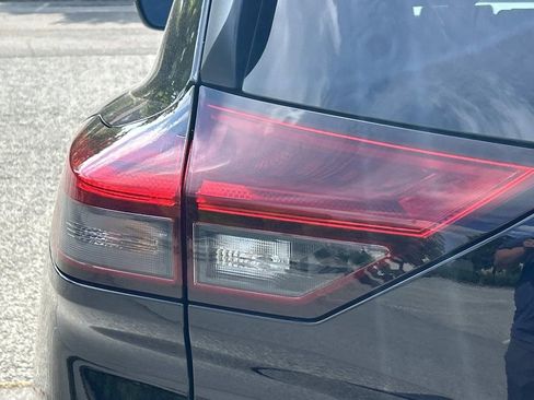 Certified 2023 Nissan Rogue SV w/ SV Premium B Package FWD image 13