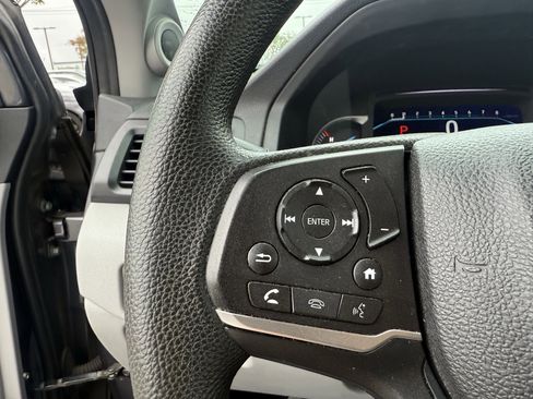 Used 2021 Honda Pilot EX image 36