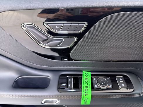 New 2026 Lincoln Aviator 2WD image 12