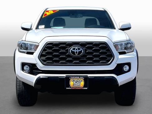 Used 2020 Toyota Tacoma TRD Off-Road AWD/4WD image 3