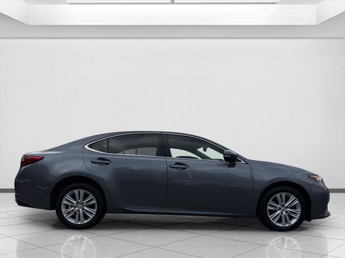 Used 2014 Lexus ES 350 w/ Premium Package FWD image 6