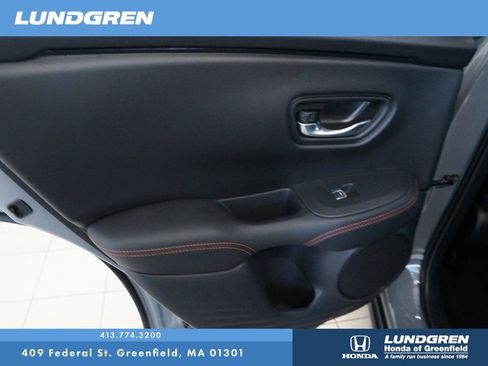 Used 2025 Honda HR-V Sport image 27