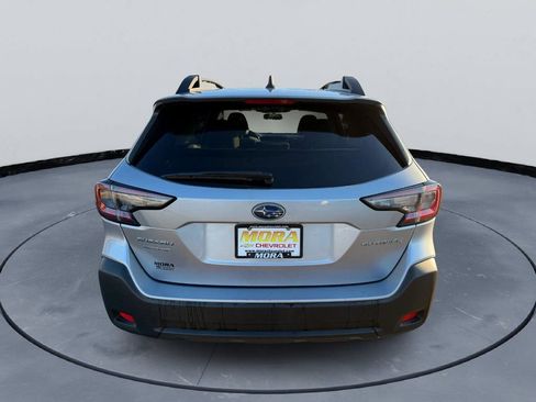 Used 2024 Subaru Outback Premium image 4