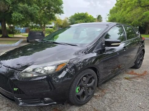 Used 2013 Ford Focus ST FWD image 1