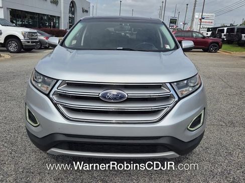 Used 2015 Ford Edge Titanium w/ Equipment Group 301A FWD image 2