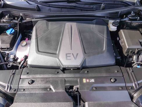 Used 2024 Kia EV6 Light image 26