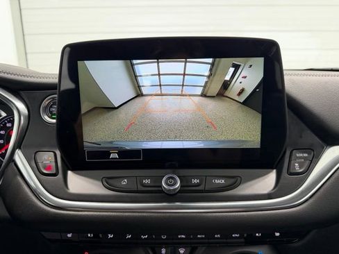 Used 2024 Chevrolet Blazer LT w/ Convenience Package FWD image 16