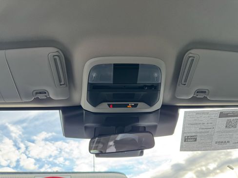 Used 2025 Subaru Impreza 2.0i image 20