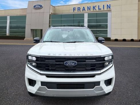 New 2026 Ford Expedition Platinum AWD/4WD image 2