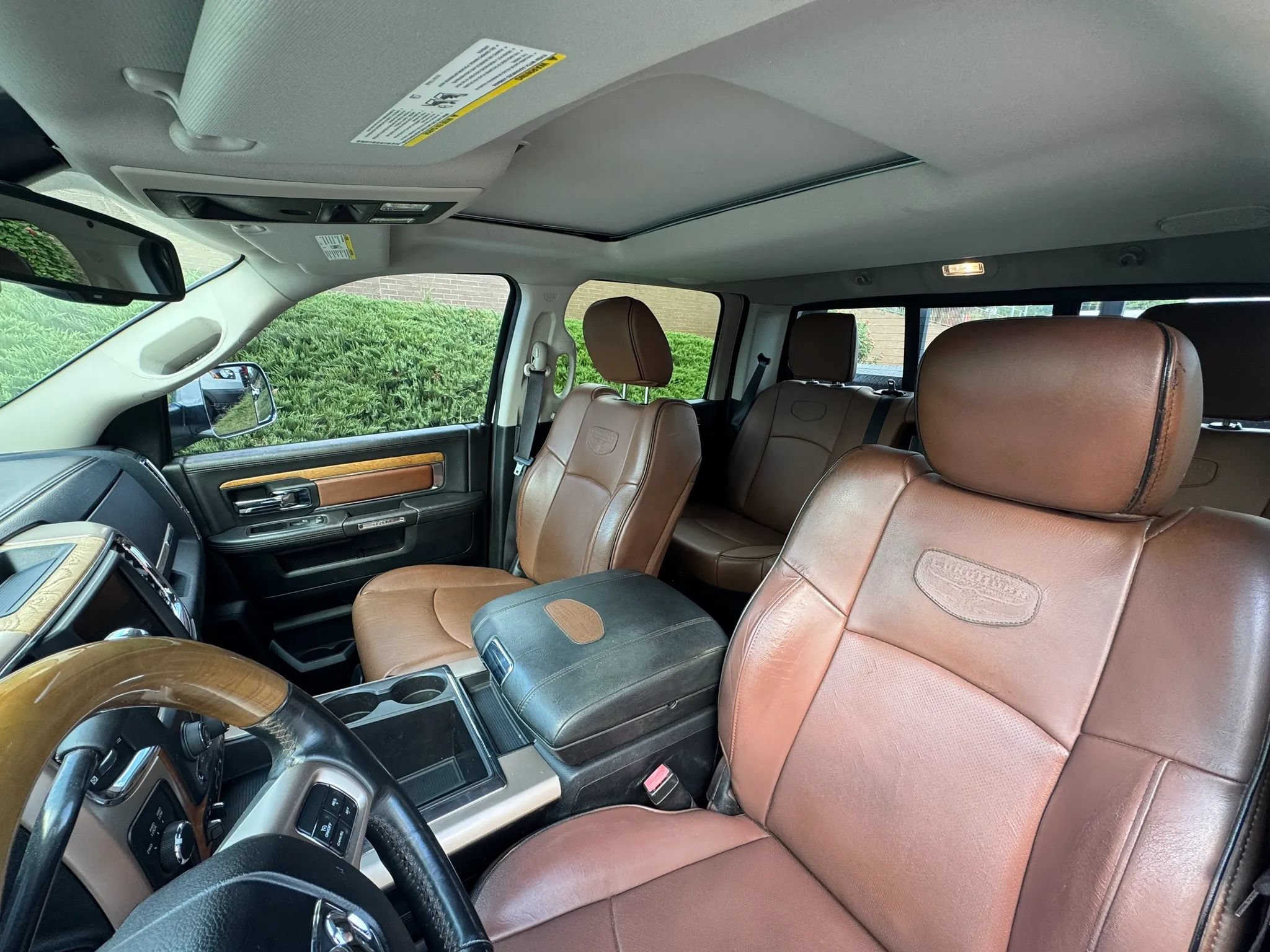 Used 2015 RAM 3500 Laramie Longhorn AWD/4WD image 19