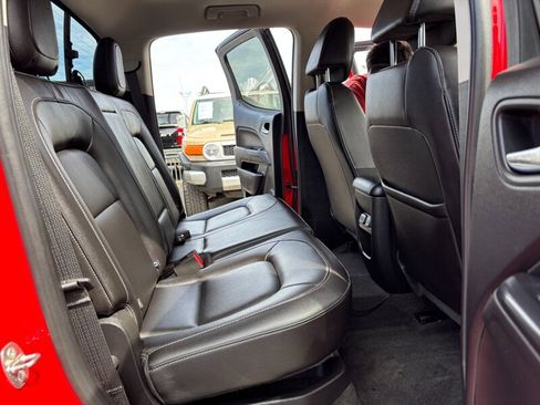 Used 2018 Chevrolet Colorado ZR2 image 13