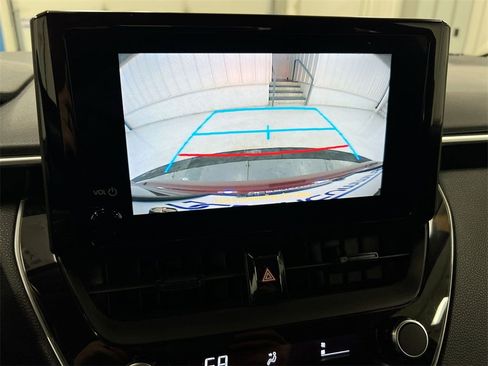 Used 2023 Toyota Corolla LE image 15
