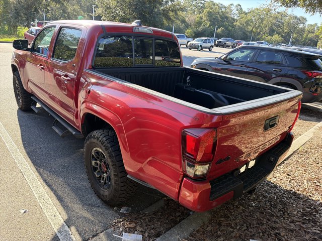 Used 2022 Toyota Tacoma SR AWD/4WD image 3