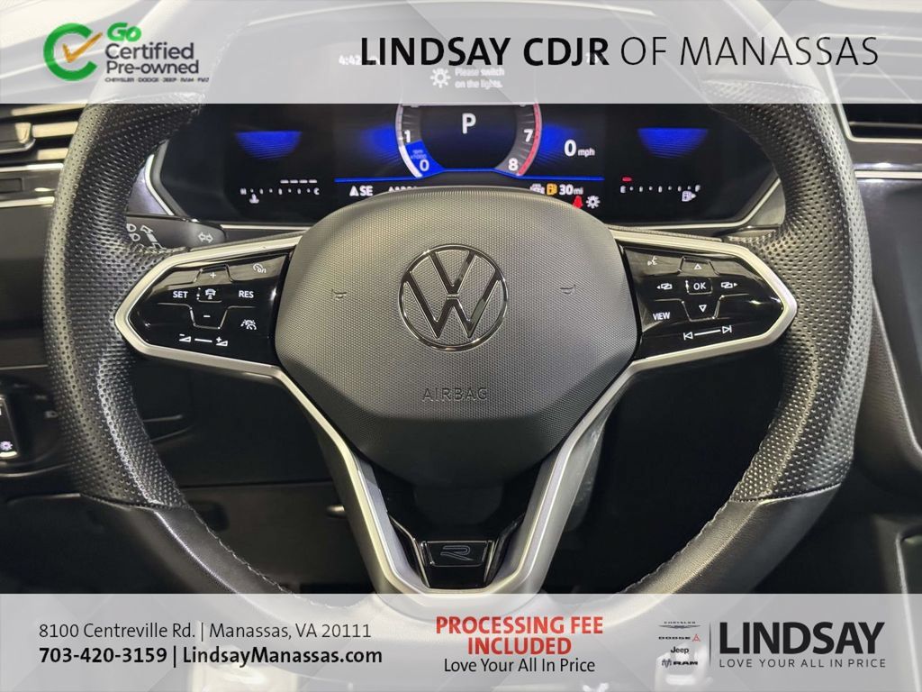 Used 2024 Volkswagen Tiguan SE R-Line AWD/4WD image 23