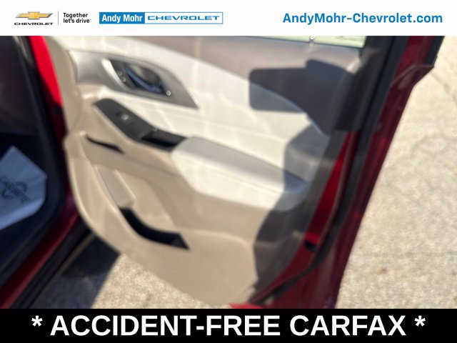 Used 2018 Chevrolet Traverse LT AWD/4WD image 16