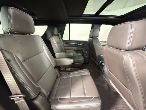 Used 2024 GMC Yukon Denali AWD/4WD image 31