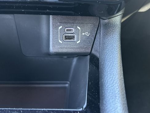 New 2026 Jeep Compass Limited image 6