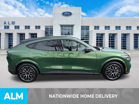 Used 2025 Ford Mustang Mach-E Premium image 5