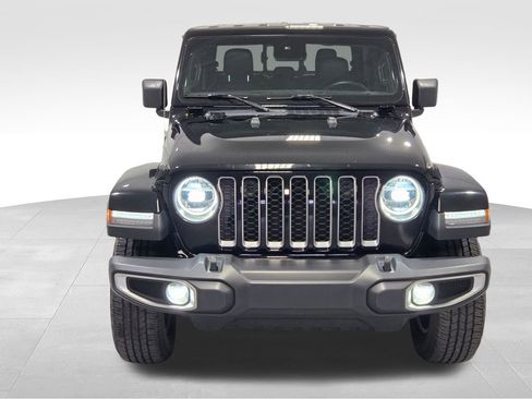 Certified 2020 Jeep Gladiator Overland image 15