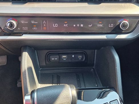 Used 2023 Kia Sportage EX AWD/4WD image 20