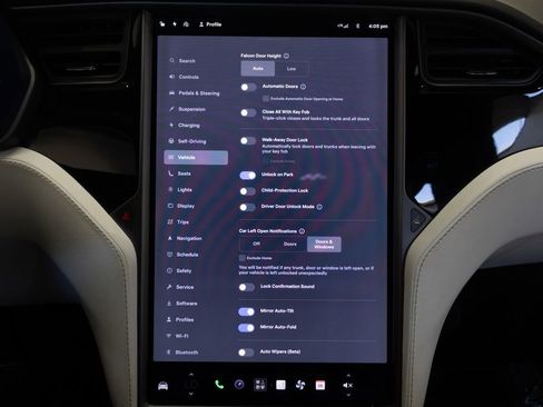 Used 2018 Tesla Model X 100D AWD/4WD image 36