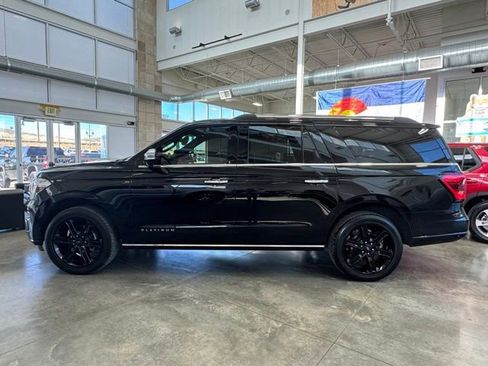 Used 2024 Ford Expedition Max Platinum image 2