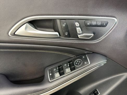 Used 2018 Mercedes-Benz CLA 250 4MATIC image 20