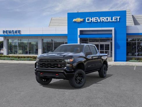 New 2026 Chevrolet Silverado 1500 Custom Trail Boss w/ LPO, Dark Essentials Package AWD/4WD image 32