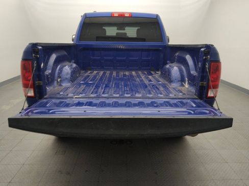 Used 2016 RAM 1500 Express RWD image 29