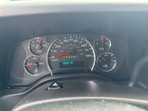 Used 2025 GMC Savana 2500 w/ Driver Convenience Package RWD image 12