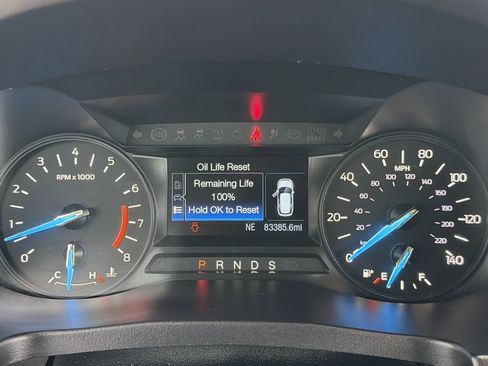 Used 2019 Ford Explorer XLT FWD image 29