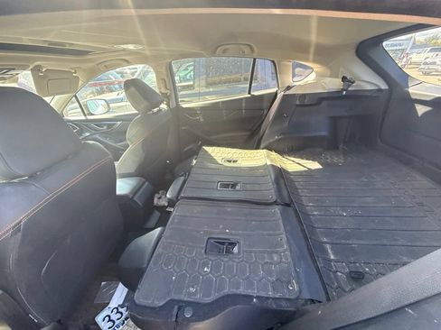Used 2019 Subaru Crosstrek 2.0i Limited w/ Moonroof Package w/Navigation AWD/4WD image 10