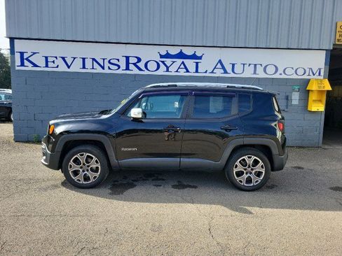 Used 2015 Jeep Renegade Limited image 1