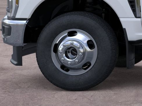 New 2026 Ford F350 4x4 Crew Cab DRW Super Duty image 19