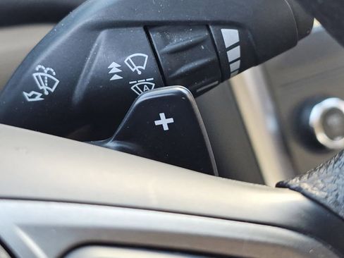 Used 2019 Ford Fusion SE image 19