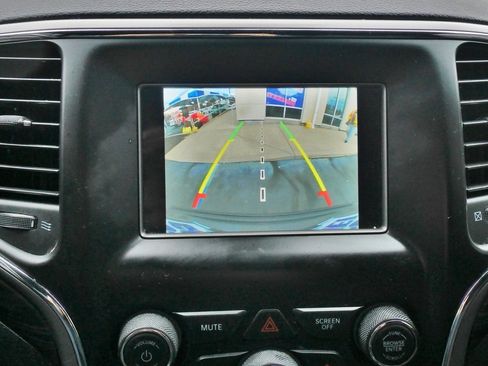 Used 2021 Jeep Grand Cherokee Freedom Edition image 33