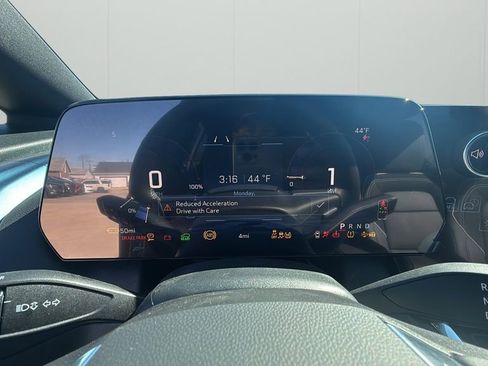 New 2026 Chevrolet Equinox EV LT w/ Convenience Package II AWD/4WD image 38