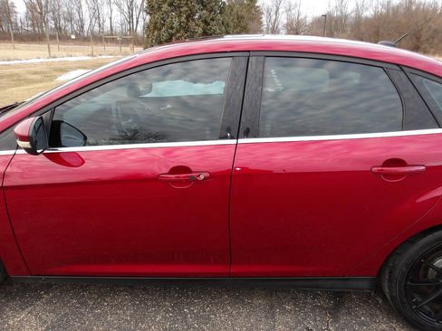 Used 2014 Ford Focus Titanium image 37