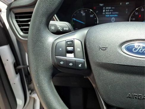 Used 2022 Ford Escape SE AWD/4WD image 16