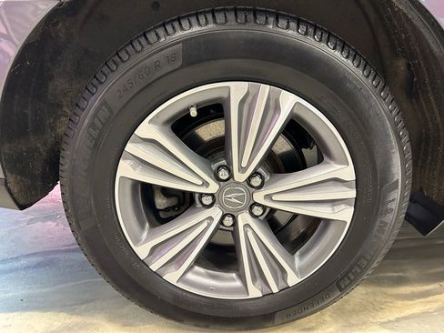 Used 2020 Acura MDX SH-AWD image 23