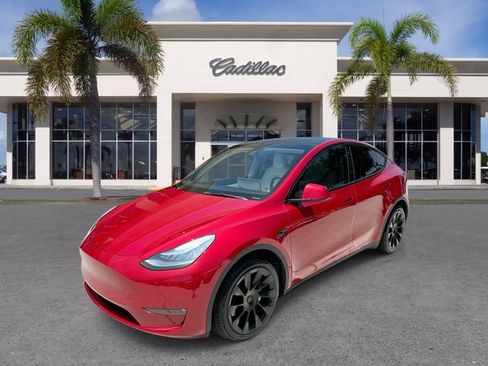 Used 2021 Tesla Model Y 2WD image 1