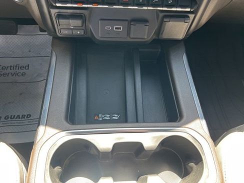 Used 2019 Chevrolet Silverado 1500 LTZ AWD/4WD image 22