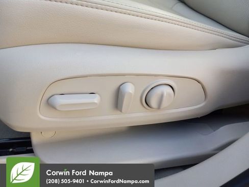 Used 2021 GMC Acadia Denali w/ Denali Ultimate Package image 11