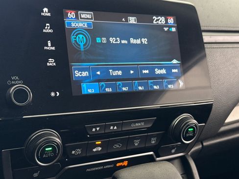 Used 2021 Honda CR-V Special Edition image 29