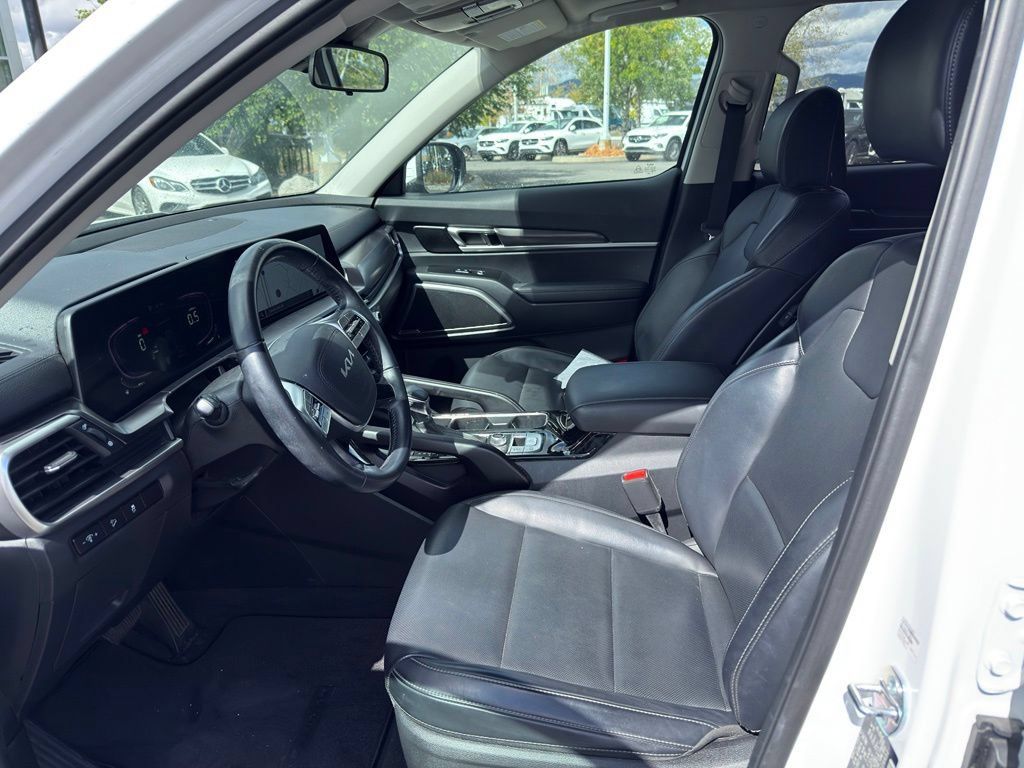 Used 2024 Kia Telluride S w/ S Sunroof Package AWD/4WD image 12
