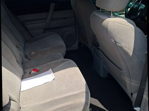 Used 2013 Toyota Highlander FWD w/ Cold Weather Pkg image 10