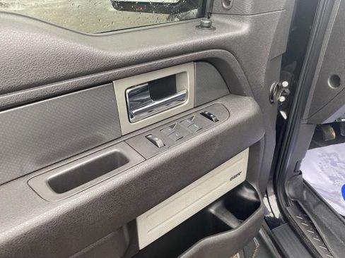 Used 2011 Ford F150 Raptor w/ Raptor Luxury Pkg image 3