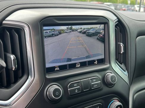 Used 2021 Chevrolet Silverado 2500 LTZ w/ Z71 Off-Road Package AWD/4WD image 33