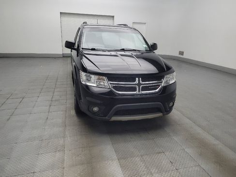 Used 2019 Dodge Journey SE FWD image 14